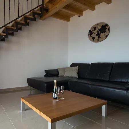 Villa Stipe Jesenice  Extérieur photo